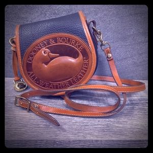 Rare Vintage navy Dooney & Burke big duck bag